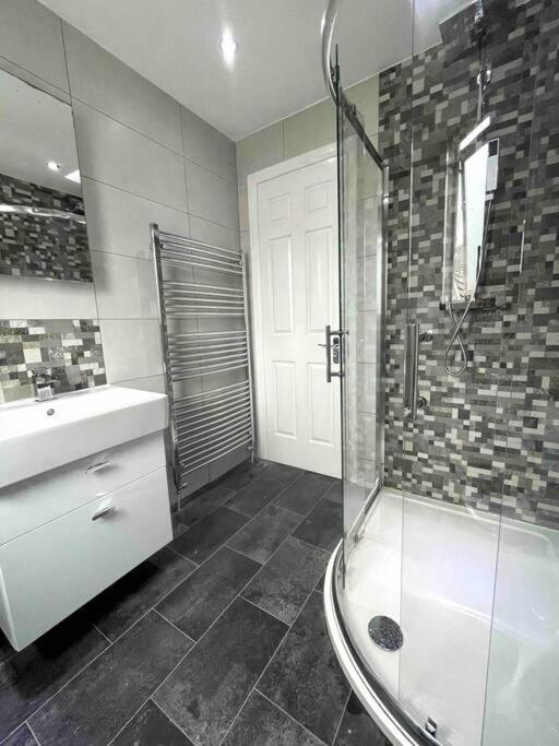 Home In Solihull - Near Nec, Bhx & Solihull Town Centre Birmingham Exterior photo